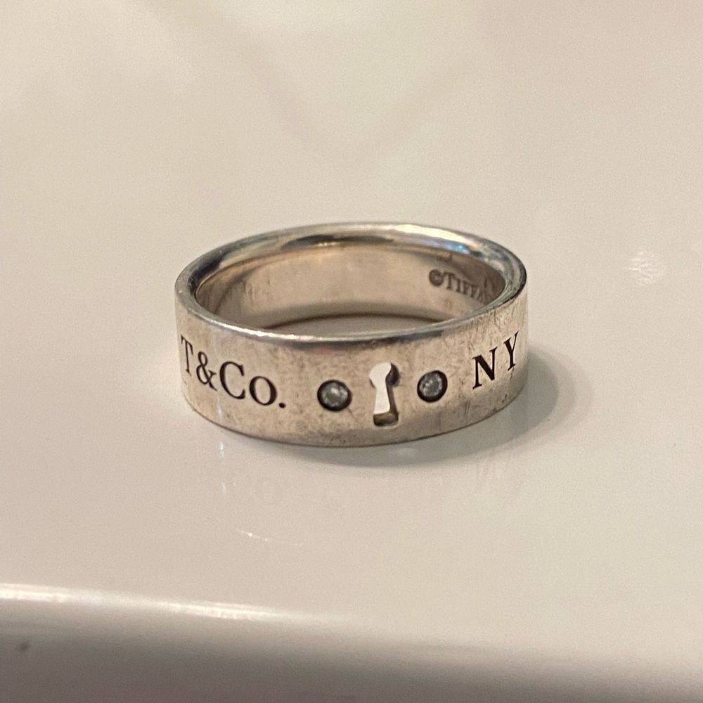 Tiffany & Co. Double Diamond Key Hole Ring